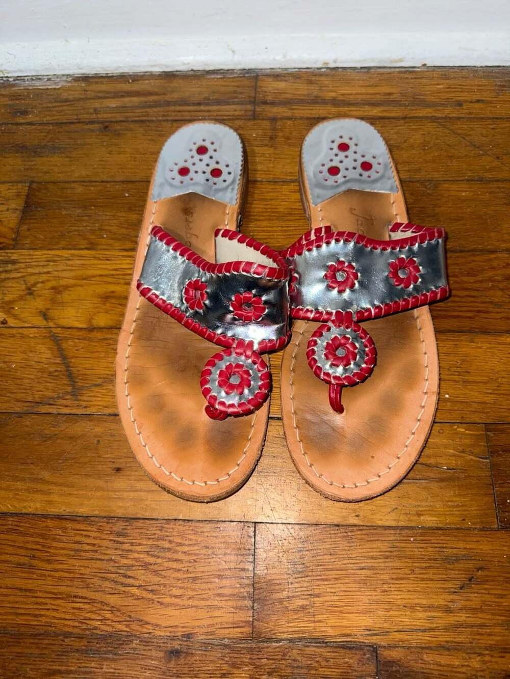 Jack Rogers Navajo Sandal Size 8M Silver Red